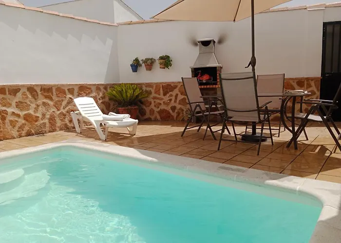 Dos Casas Rurales En Despenaperros, La Reconquista Y Nuevas Poblaciones
